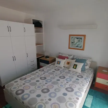 A20 - Town Bedroom *